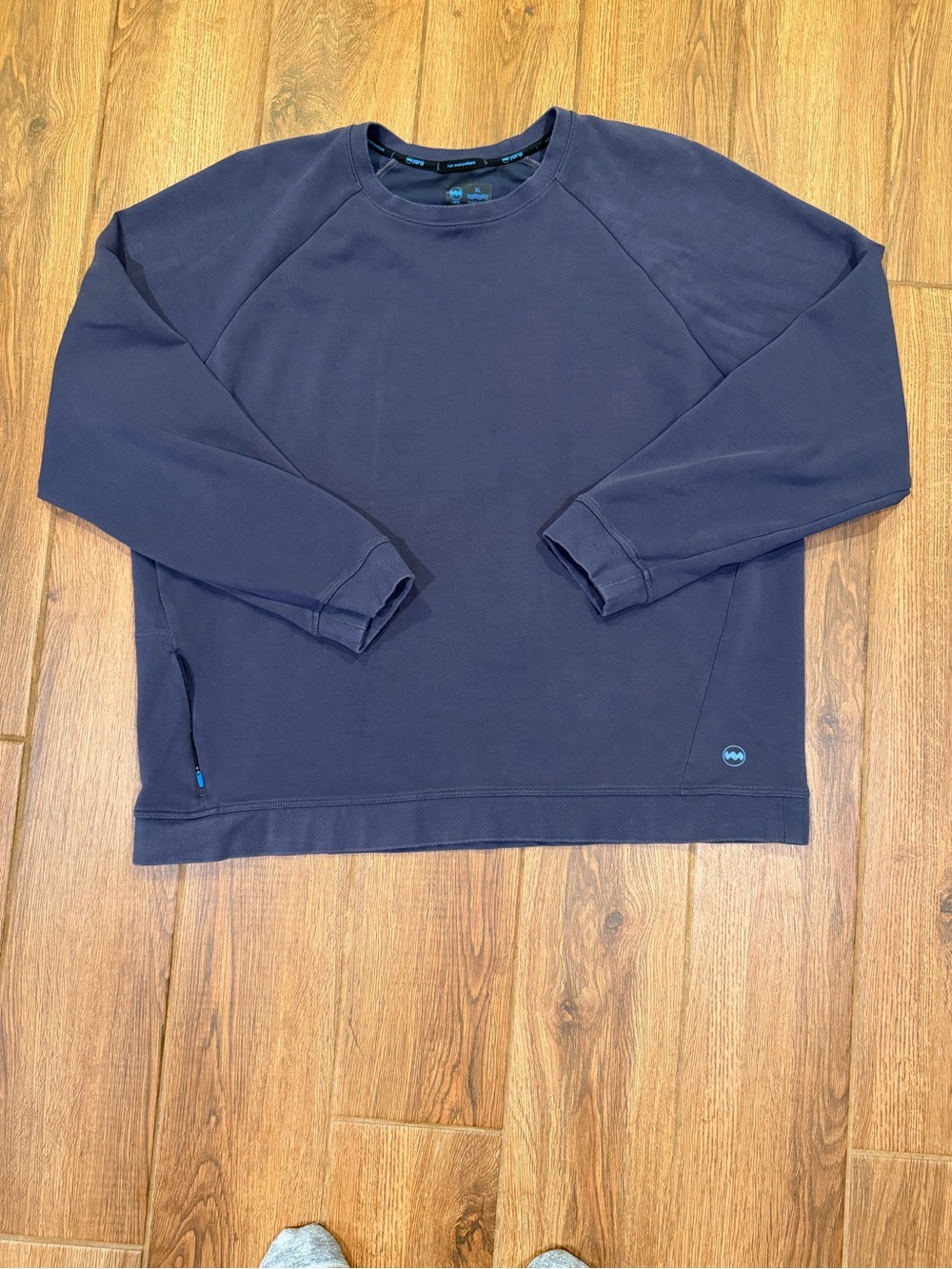 Janji Navy Blue Crewneck Sweatshirt / men’s xl